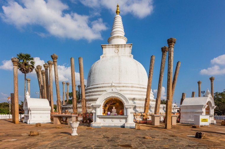 007 Anuradhapura, thuparamaya.jpg